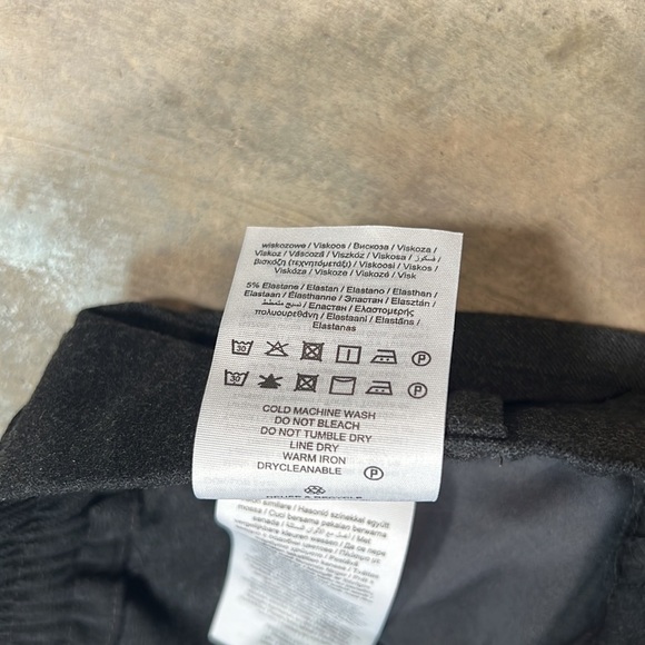 VERO Moda Charcoal Elastic Waist Trousers 16 inches on waist - Picture 8 of 8